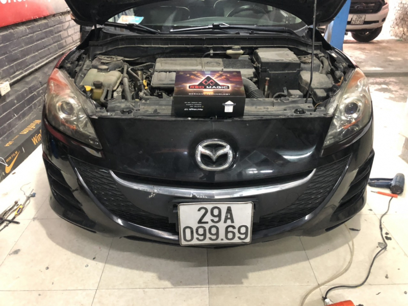 Độ đèn nâng cấp ánh sáng bi Red magic 1.0 cho xe Mazda BT50 